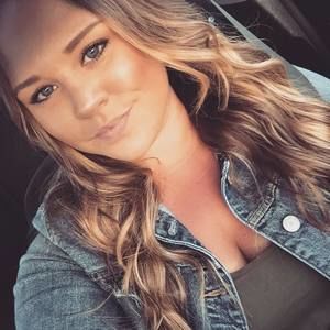 Meet your Posher, Jena